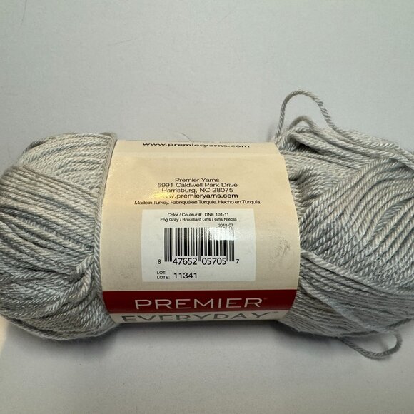 6 Skeins - Premier Anti-Pilling Everyday Worsted Yarn - Fog Gray - Picture 3 of 4